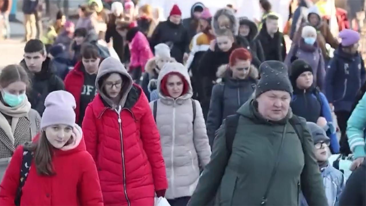 拜登称将张开双臂欢迎乌克兰难民英媒美国只接收了7名