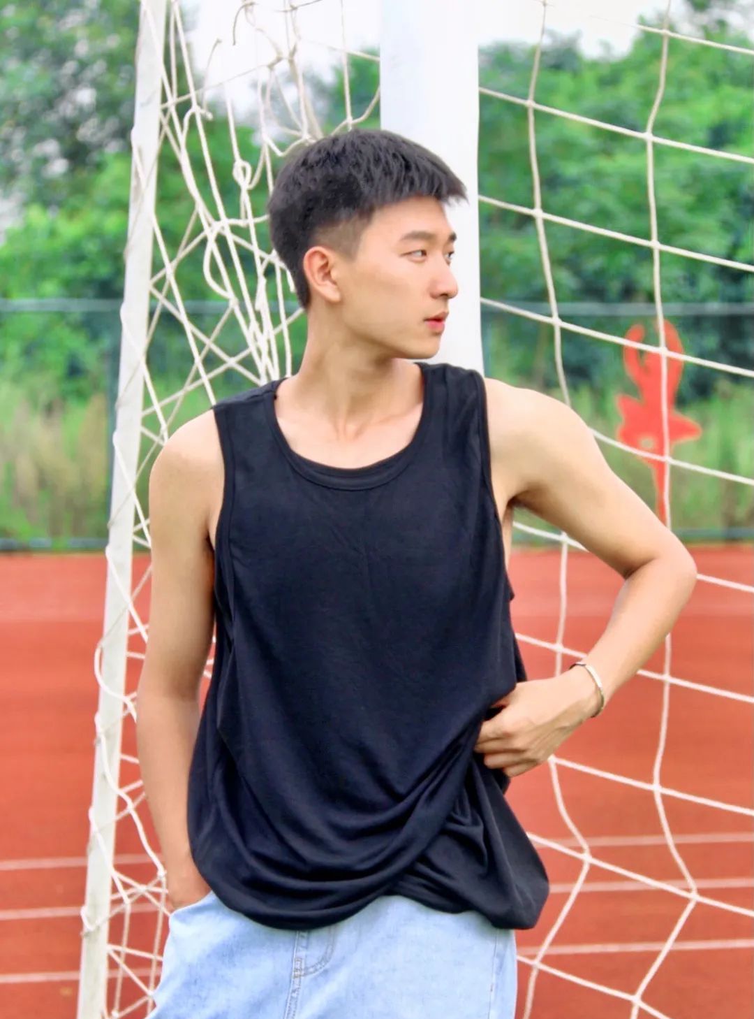 19岁单眼皮可爱小奶狗清爽不油腻的男生才是真爱