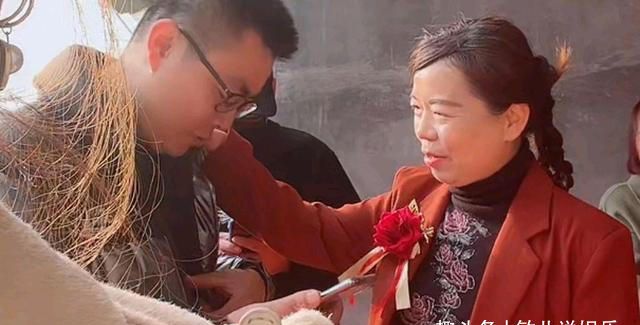 许妈一行六人被举报杜妈出席田静弟弟婚礼被拒绝斗争从未停止