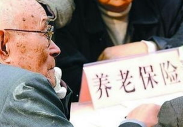 为什么一些人到了50岁，就很盼望退休？看完才明白或出于5大原因休闲区蓝鸢梦想 - Www.slyday.coM