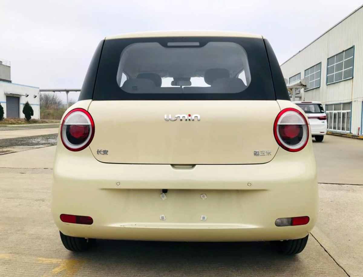 长安新款代步小车曝光3门4座新车标外观很复古时尚带四驱