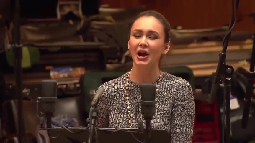 开口跪阿依达演唱俄罗斯民歌哥萨克摇篮曲天籁般的女高音