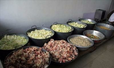 张灵甫阵亡后，整编74师俘虏拒绝思想改造，最后被司务长收服休闲区蓝鸢梦想 - Www.slyday.coM