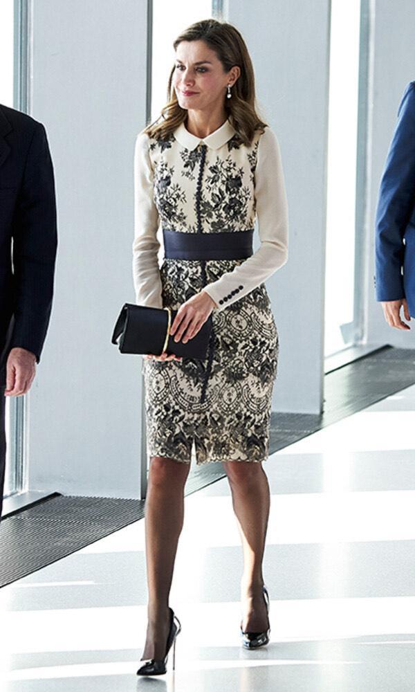 凯特王妃一袭蓝色套装抵达伯利兹受西班牙王后启发穿衣变风格