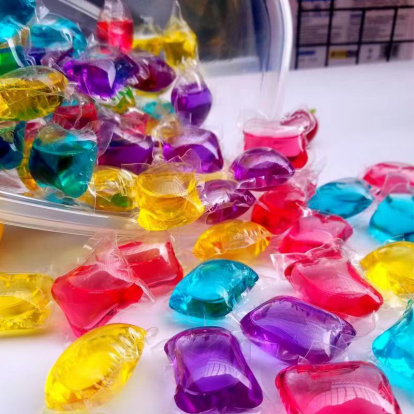 颜色鲜艳就是糖果？1岁娃竟误吞洗衣凝珠休闲区蓝鸢梦想 - Www.slyday.coM