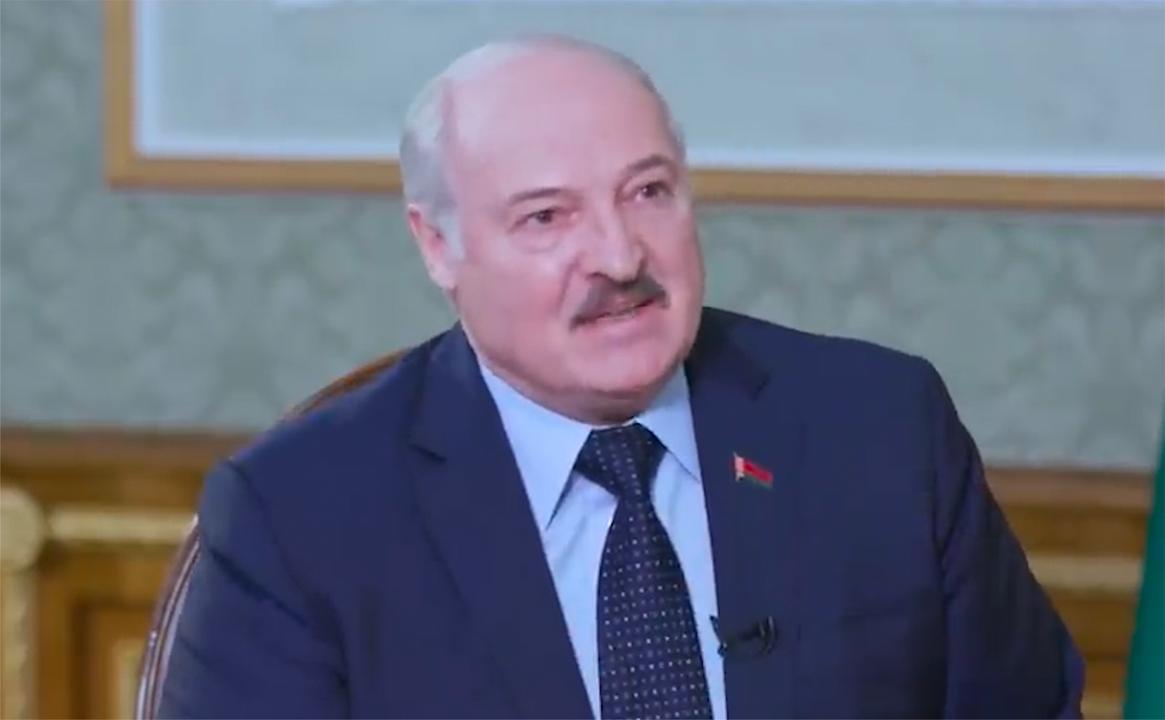 卢卡申科美国人给泽连斯基打个电话战争就停了但他们不会打