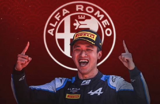 创纪录！周冠宇F1首秀 超越汉密尔顿太经典 反超死敌米克舒马赫休闲区蓝鸢梦想 - Www.slyday.coM