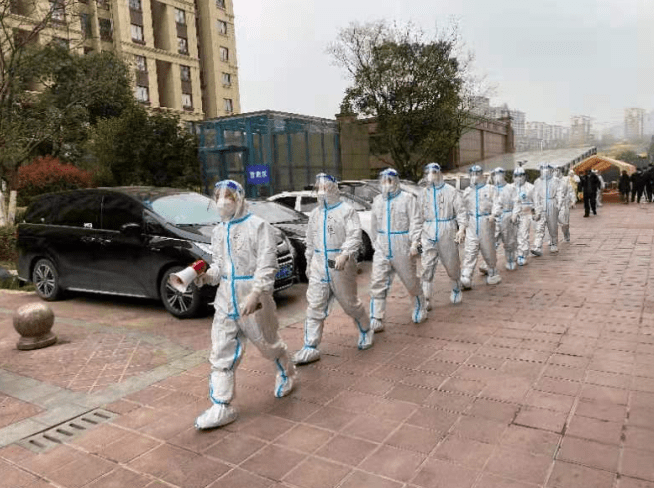 江苏镇江公安全力筑牢抗疫铜墙铁壁