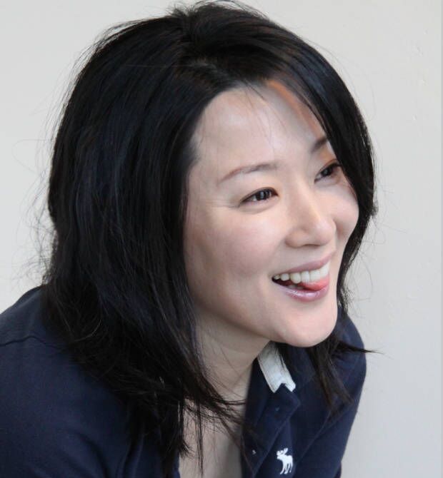 侯炳莹息影后一直在商界沉浮,虽然算不上大富大贵,但也比大多数人都过