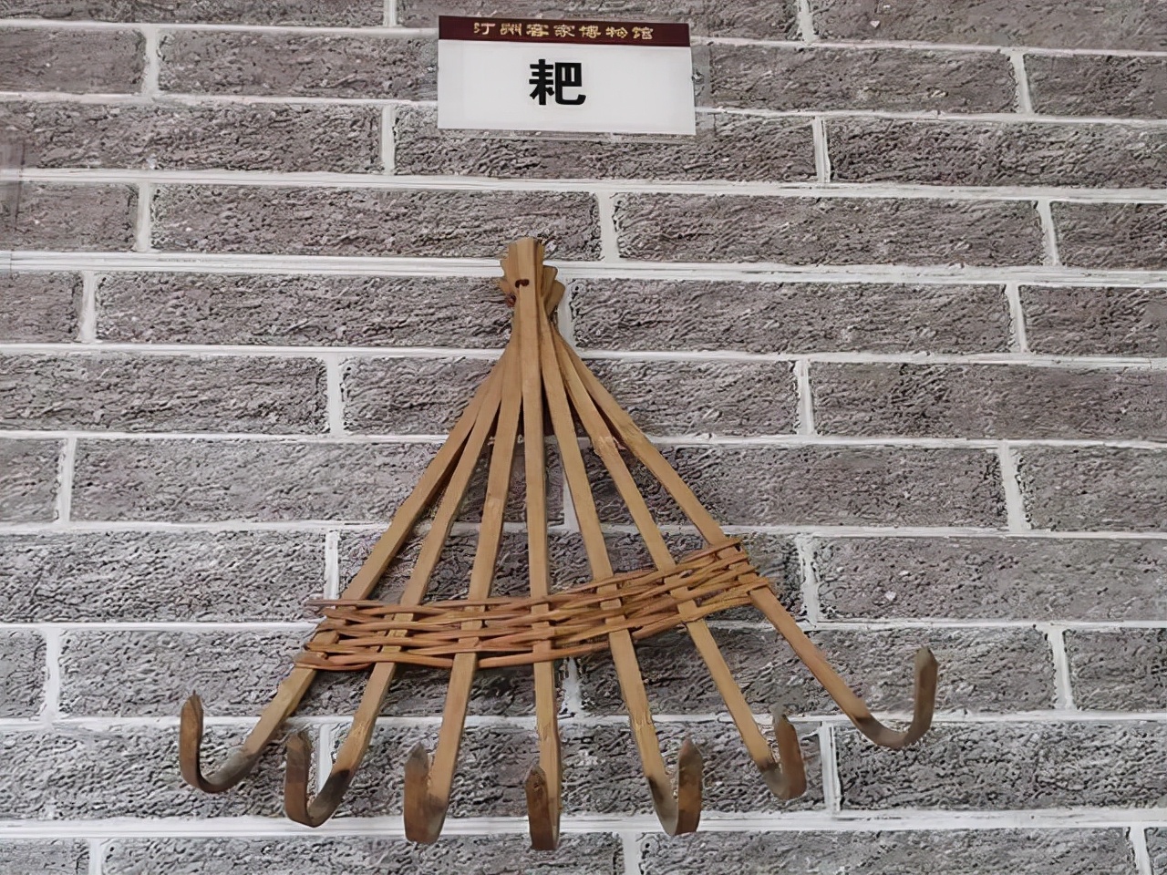 70年代农村常用的12种老物件,慢慢消失了,你认识几种?