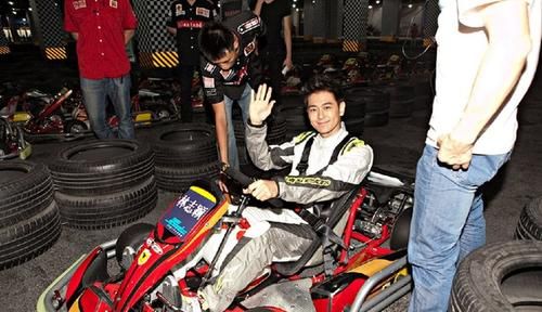 不过,那时林志颖已有了新女友柯佳青,即使林心如有意,但两人也只能做