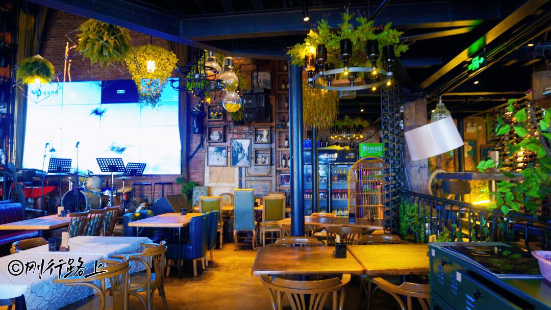 大理双廊古镇胡桃里音乐餐厅来一次就会爱上