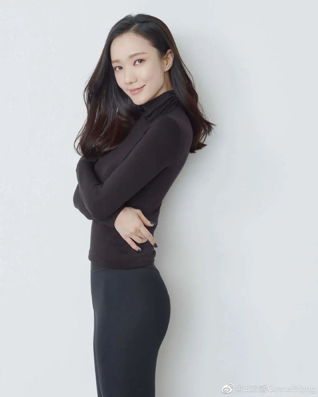tvb知名离巢花旦晒新一辑演员照,被曝已参加舞蹈综艺|王君馨|tvb|演员