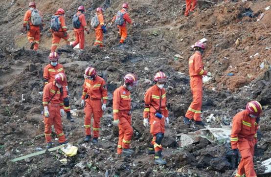 东航客机坠毁，为何事故调查一定要找到“黑匣子”？它有什么用？休闲区蓝鸢梦想 - Www.slyday.coM