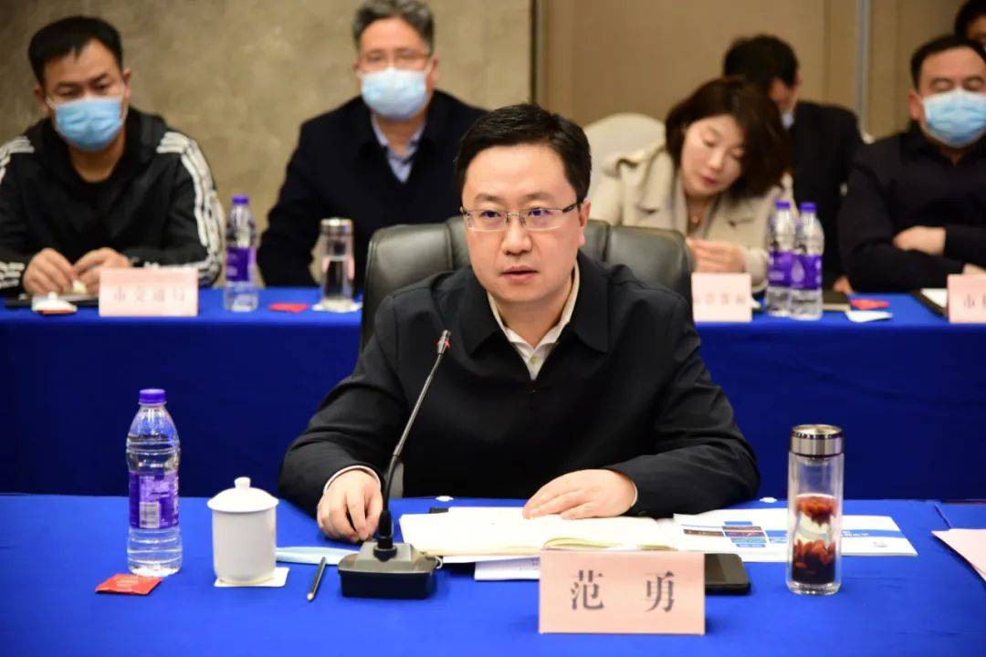 市委常委,统战部长范勇,市人大常委会副主任,高新区党工委书记周天龙