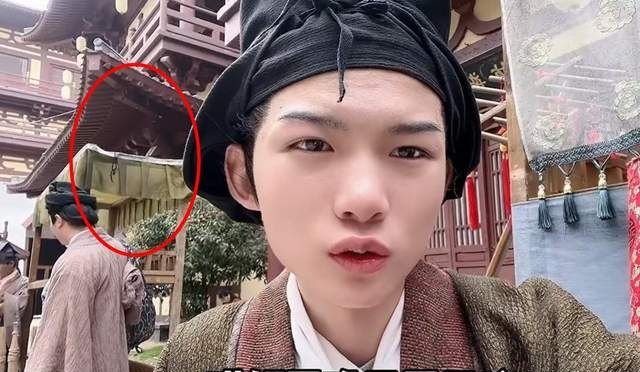 杨紫被曝亲自进组补拍青簪行群演现场曝光曾透露很快进组