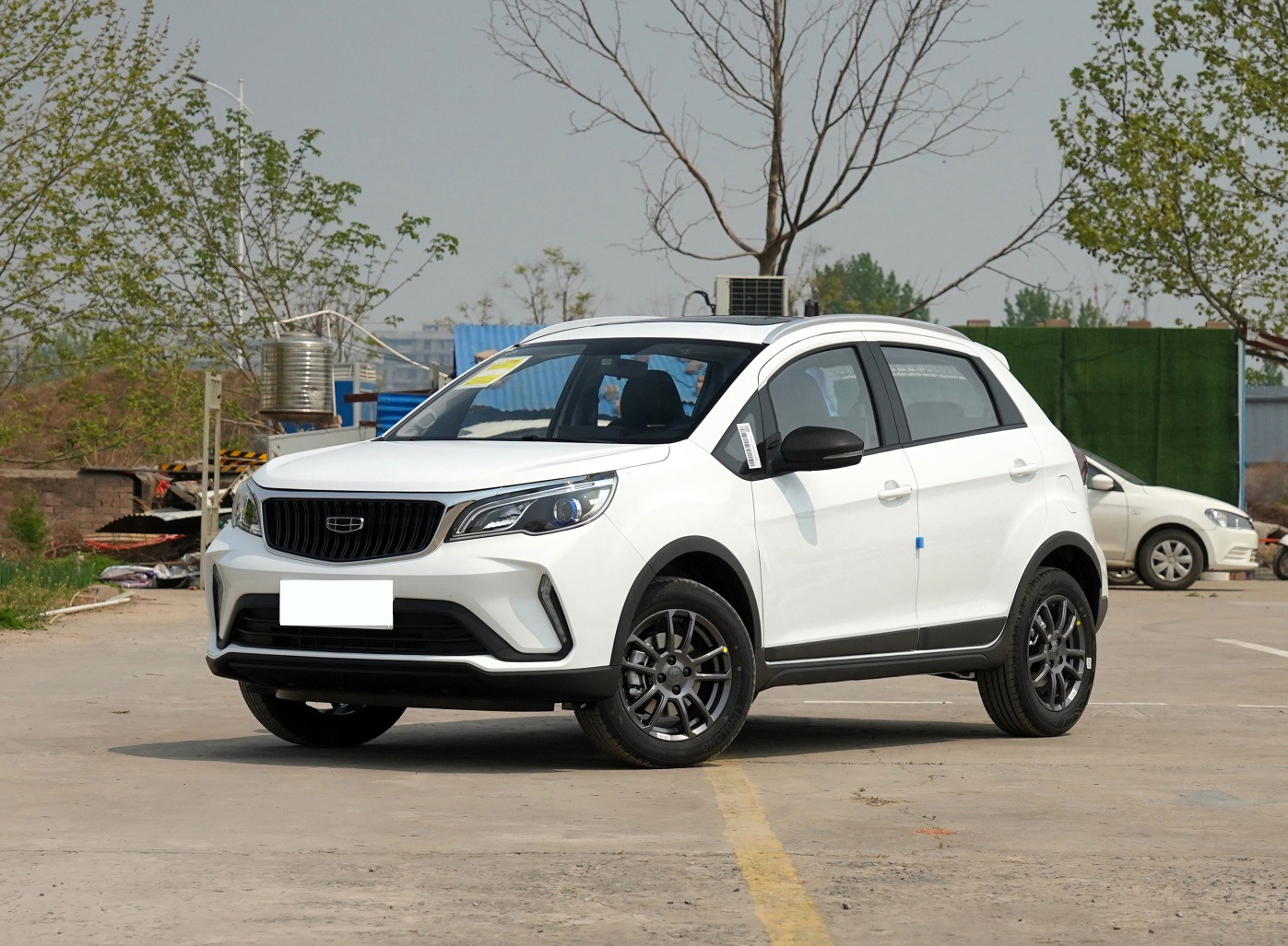 今天我们要聊的是一款国产小型suv,它就是2021款吉利—远景x3,主要