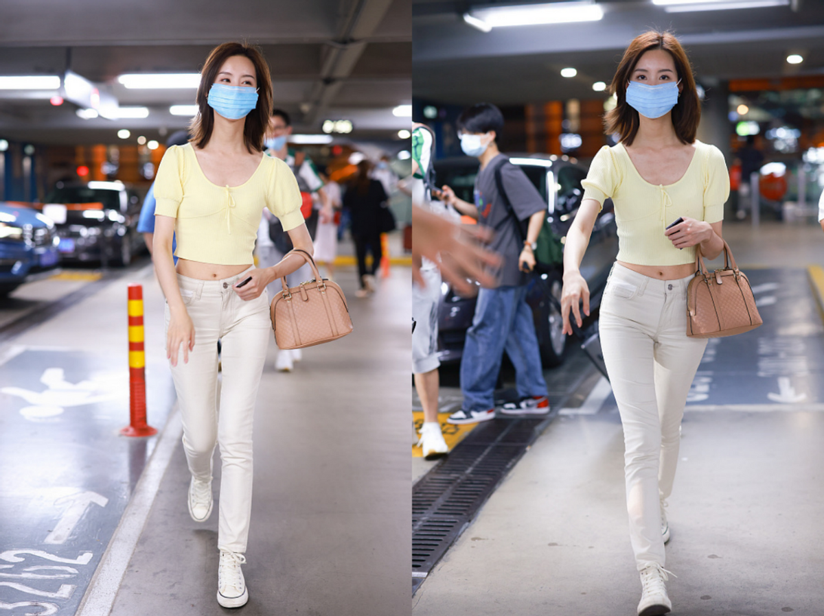 陈都灵也是小腰精穿露脐装凹出窈窕曲线身材比例是真的好