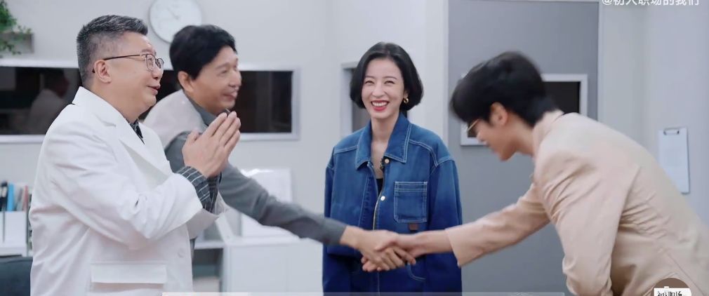 初入职场法医季首播,面试淘汰一半,向琴琴让人感动也争议最大|琴琴|法医|面试_新浪新闻