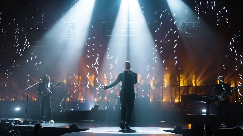 imaginedragons超话最新现场表演全新单曲bones快来跟着梦龙一起啊衣