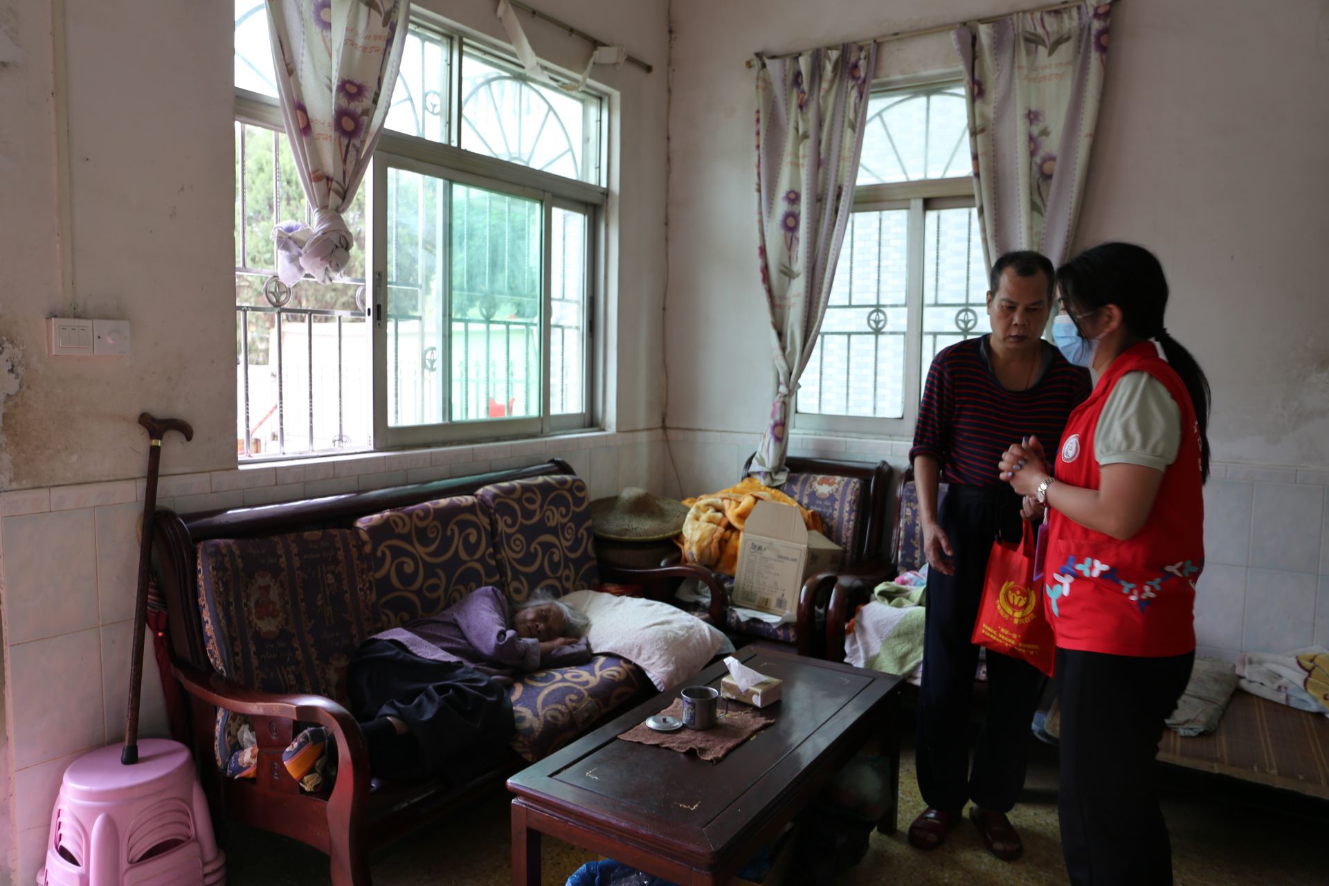 这么多瑞典年轻人为何独自生活?...