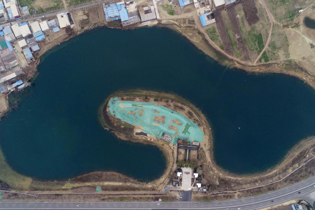 　　这是3月19日拍摄的位于河北邢台经济开发区的狗头泉。2021年当地多个泉眼恢复喷涌（无人机照片）。（陈雷摄）