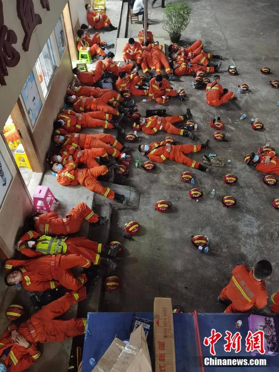 东航MU5735黑匣子找到 解读过程有多难