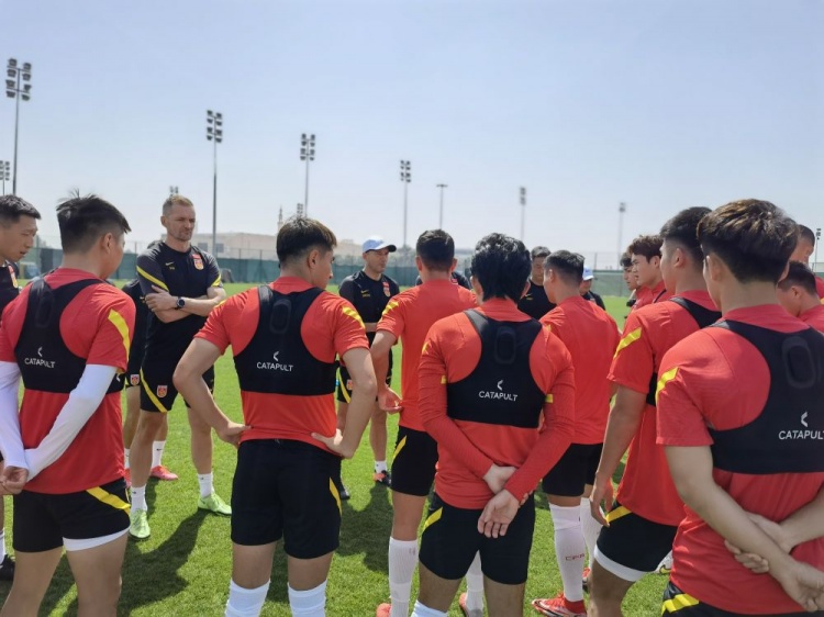 U23国足主帅扬科维奇：体脂率15%的球员，不可能踢出高水平比赛休闲区蓝鸢梦想 - Www.slyday.coM