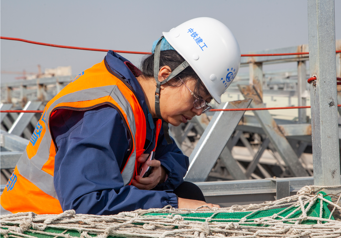 这位女工程师撑起亚洲最大铁路枢纽客站丰台火车站