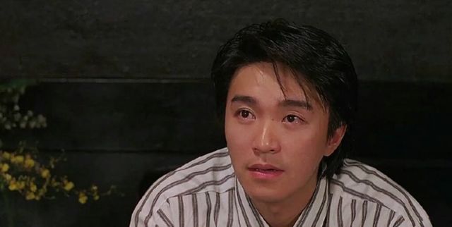 周星驰为MU5735祈福,怒怼外国机师冷血言论,粉丝：星爷好样的休闲区蓝鸢梦想 - Www.slyday.coM