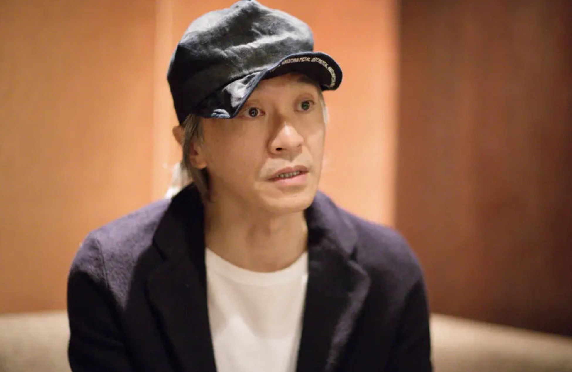 周星驰为MU5735祈福,祈盼找到生还者 ,斥国外机师冷血言论休闲区蓝鸢梦想 - Www.slyday.coM 周星驰为MU5735祈福,祈盼找到生还者 ,斥国外机师冷血言论休闲区蓝鸢梦想 - Www.slyday.coM