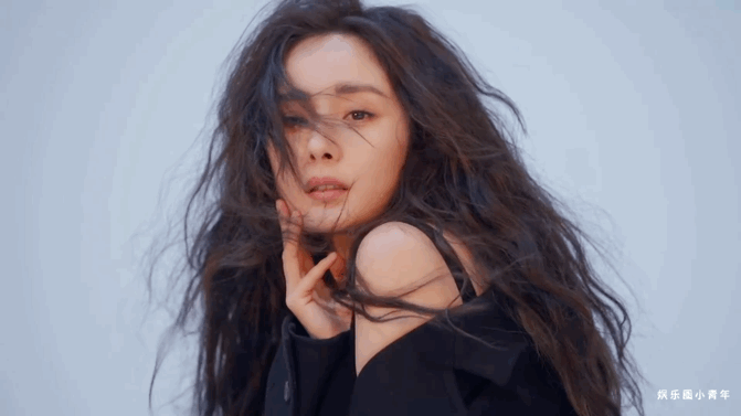 杨幂羊毛卷大片拍摄花絮狐狸幂笑起来好鲨呀表现力太绝了