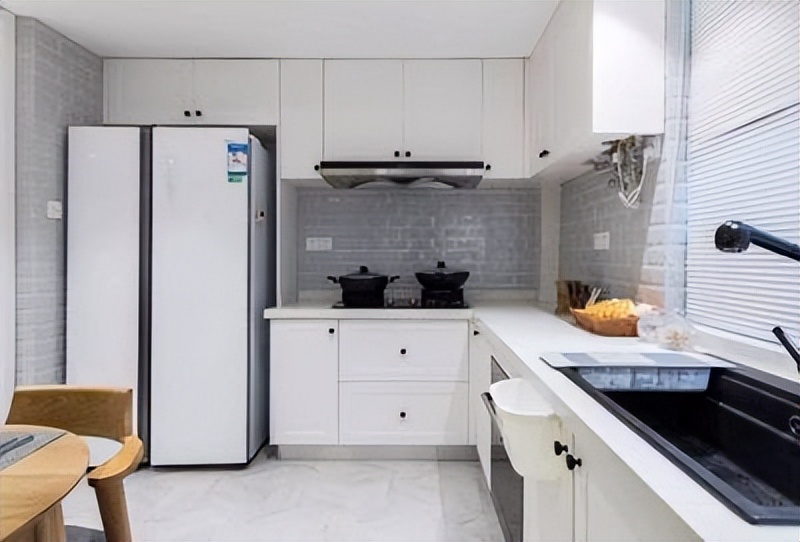 市面上,2万多和2千多的冰箱有何区别?真的是价钱决定品质吗?休闲区蓝鸢梦想 - Www.slyday.coM 市面上,2万多和2千多的冰箱有何区别?真的是价钱决定品质吗?休闲区蓝鸢梦想 - Www.slyday.coM