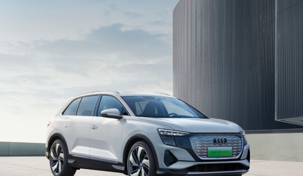 上汽奥迪q5etron破百67秒数字虚拟座舱更具科技感