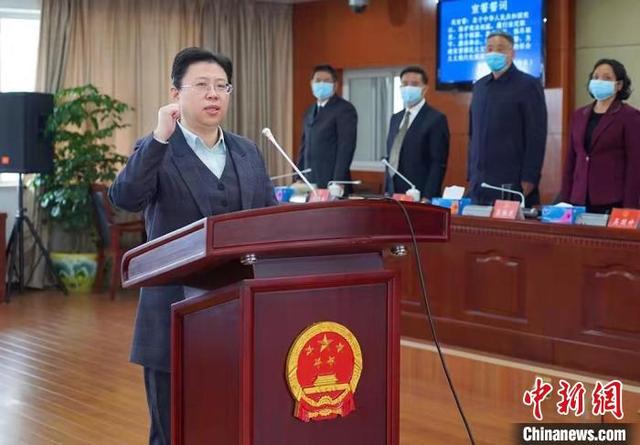 徐张艳任浙江省衢州市代市长