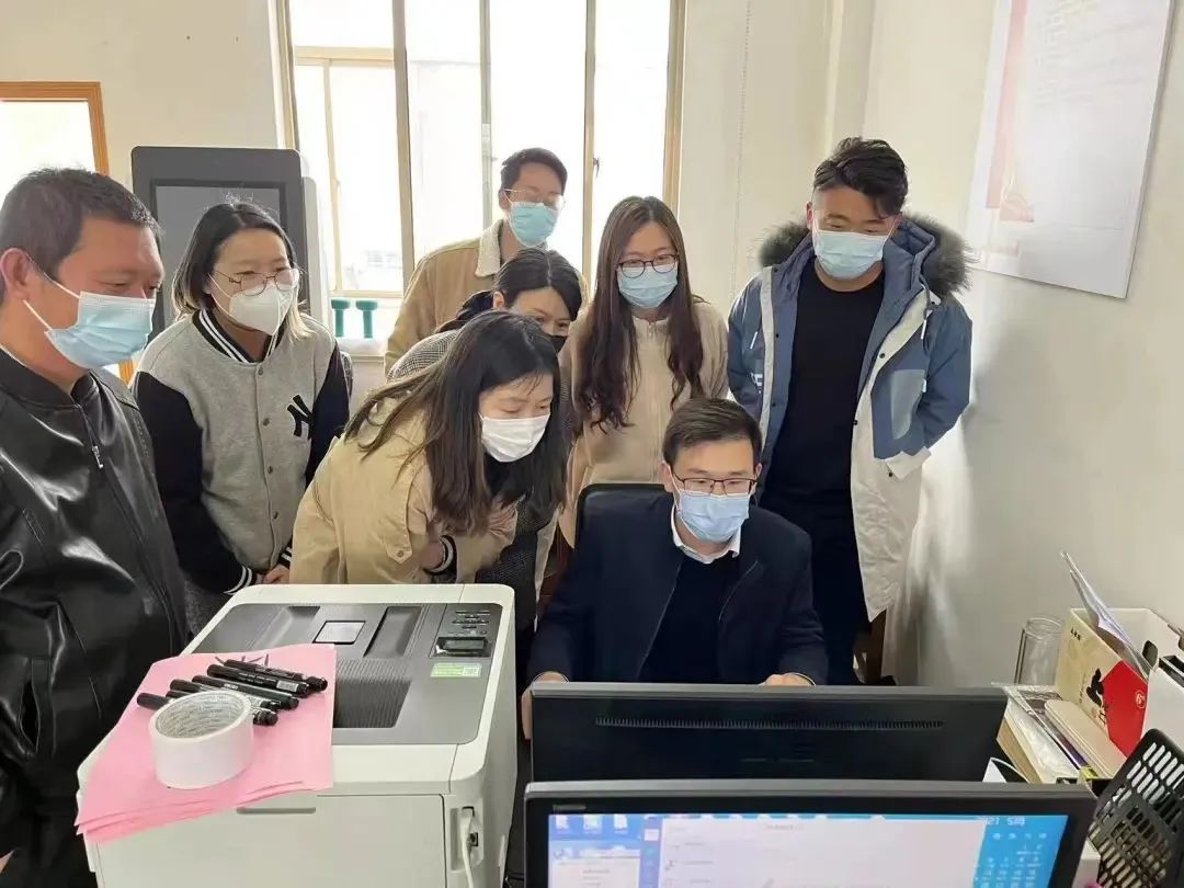 上海青浦小伙技术流“加持”，编程解难题，村里老人再也不用为预约核酸检测烦恼了！休闲区蓝鸢梦想 - Www.slyday.coM