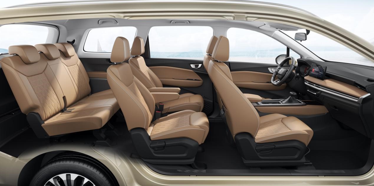 阶梯式座椅/7座布局 五菱佳辰内饰官图
