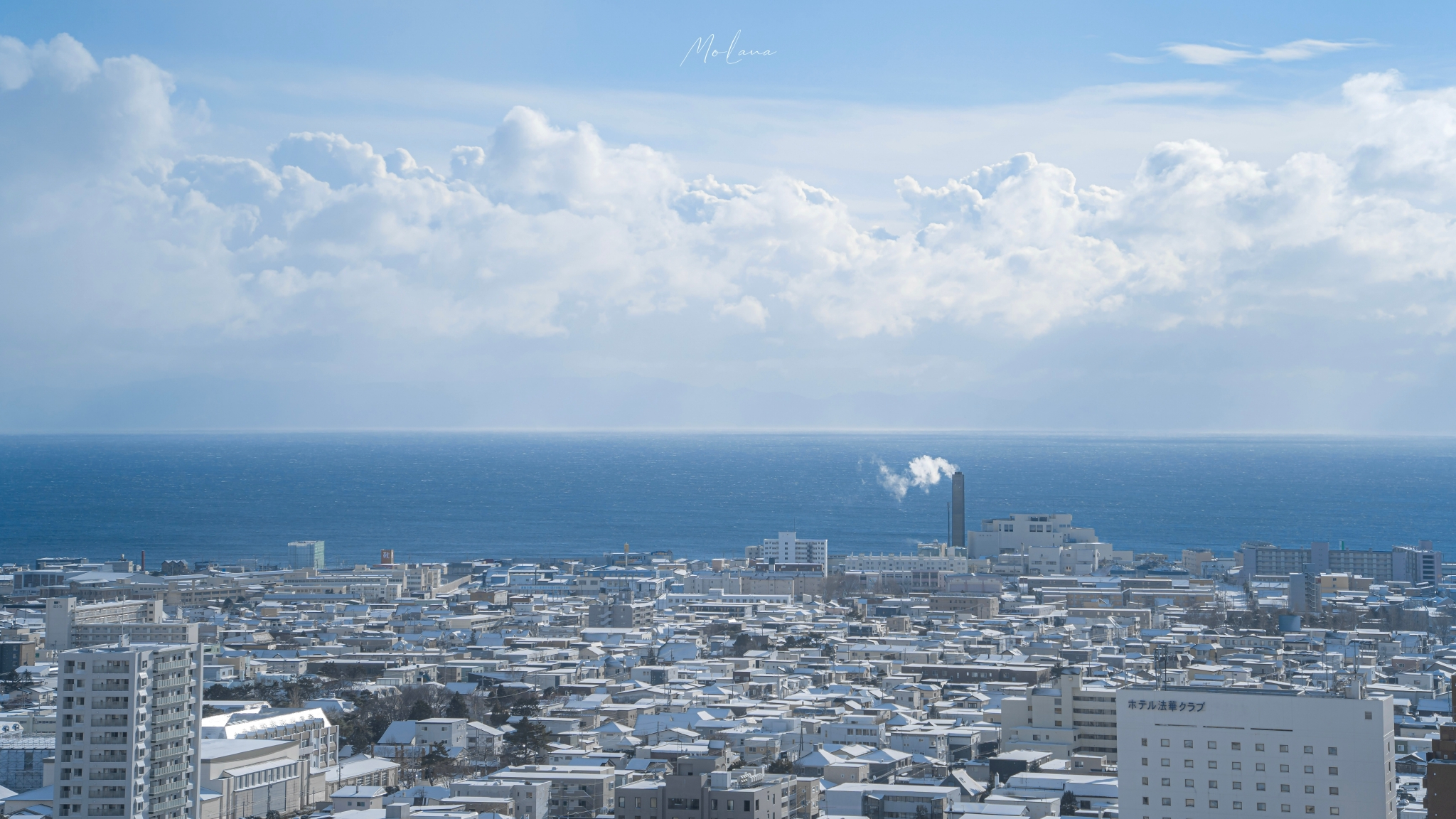 当世界只剩下蓝白