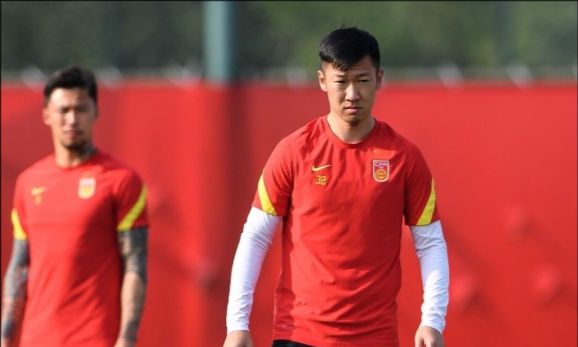 为什么国足打沙特队的比赛,李霄鹏会尽可能使用执教过的球员首发休闲区蓝鸢梦想 - Www.slyday.coM 为什么国足打沙特队的比赛,李霄鹏会尽可能使用执教过的球员首发休闲区蓝鸢梦想 - Www.slyday.coM