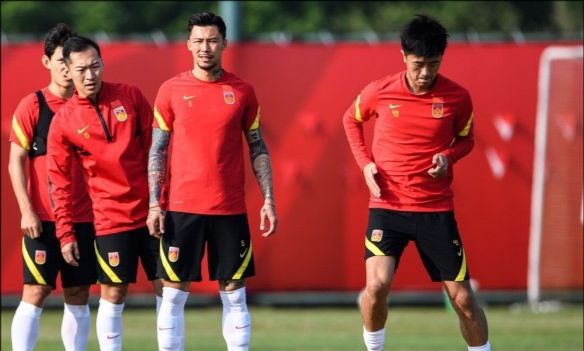 为什么国足打沙特队的比赛,李霄鹏会尽可能使用执教过的球员首发休闲区蓝鸢梦想 - Www.slyday.coM 为什么国足打沙特队的比赛,李霄鹏会尽可能使用执教过的球员首发休闲区蓝鸢梦想 - Www.slyday.coM