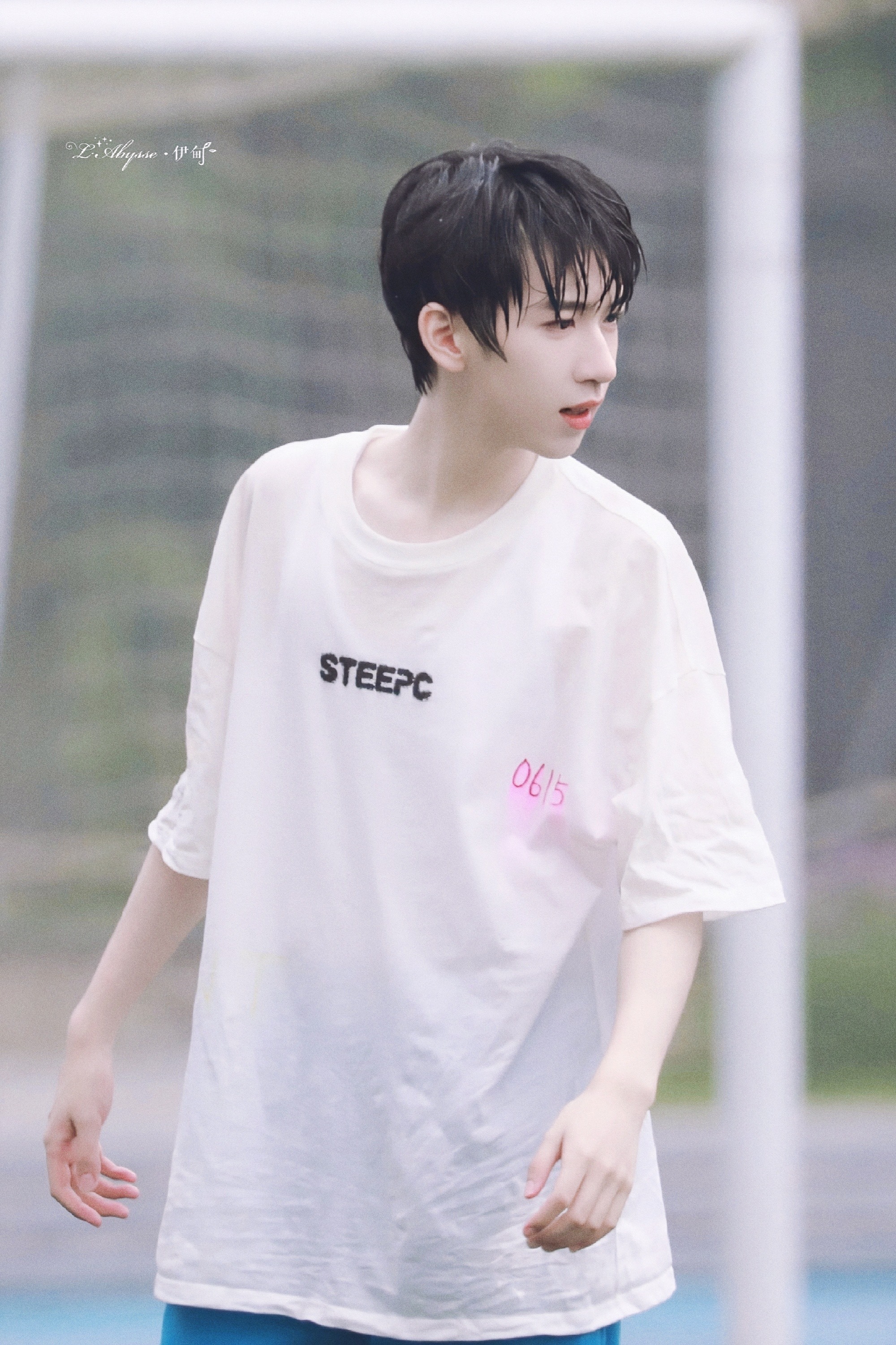 或许今年还能看到湿发少年的运动会吗|贺峻霖|运动会|少年_新浪新闻