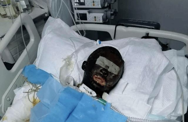 四川网红美女拉姆直播时被前夫泼汽油烧死法院近日作出二审判决