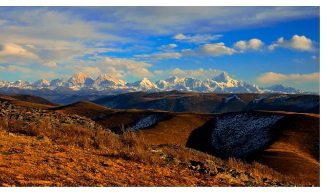 子梅垭口 ,里索海 ,冷嘎措 ,三嗯措 ,雅哈垭口 ,玛吉垭口 ,黑石城