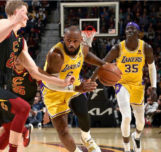 给机会?快船四连败,湖人仅差4个胜场,有希望冲向前八吗?休闲区蓝鸢梦想 - Www.slyday.coM