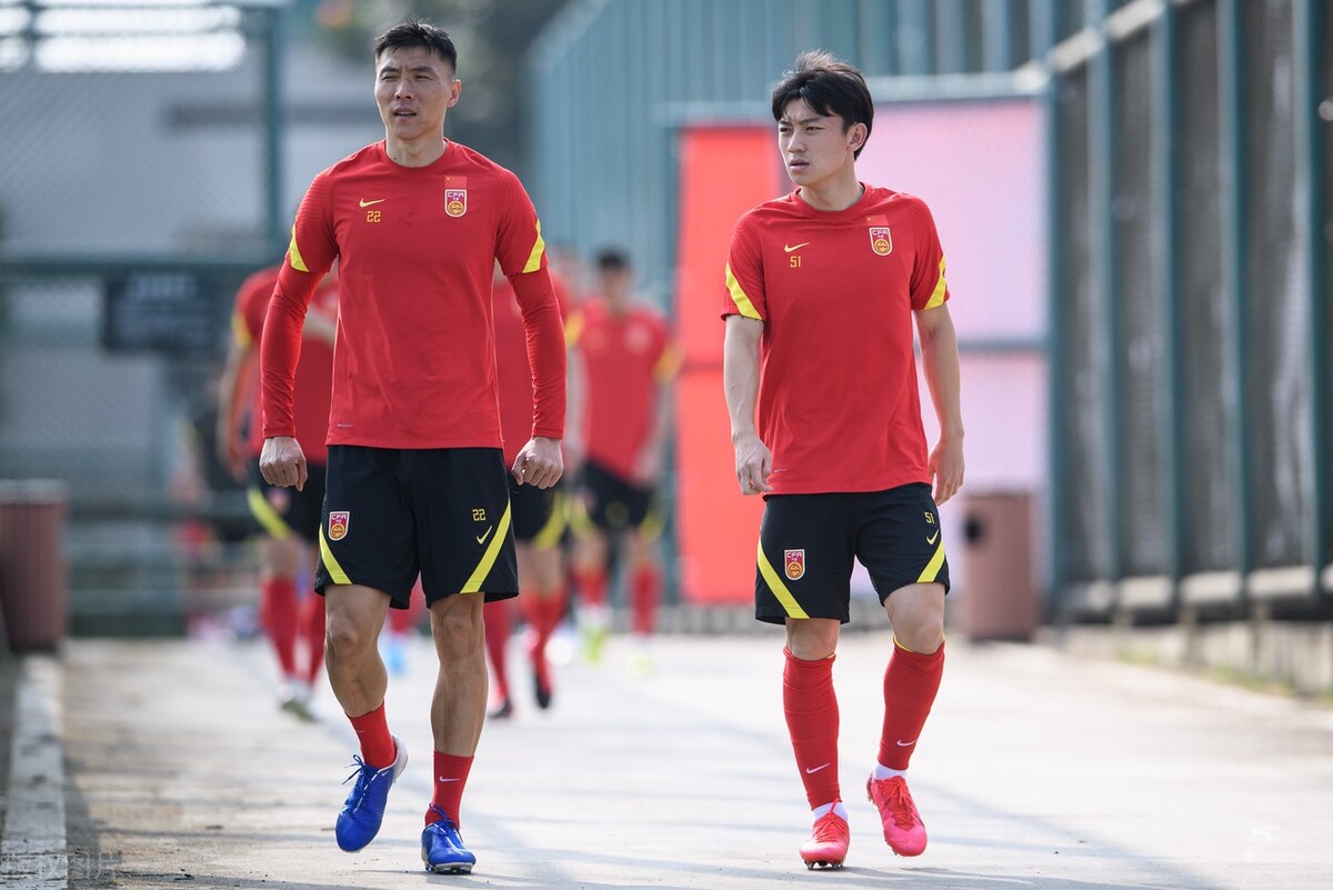 国足vs沙特23人名单:童磊身披7号战袍,10号仍然归属张稀哲休闲区蓝鸢梦想 - Www.slyday.coM 国足vs沙特23人名单:童磊身披7号战袍,10号仍然归属张稀哲休闲区蓝鸢梦想 - Www.slyday.coM