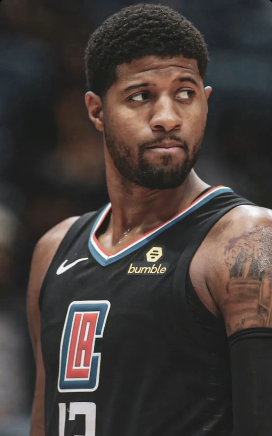 【篮球壁纸第23期】:保罗·乔治球星壁纸 - 篮球球星哈登壁纸 - 实验