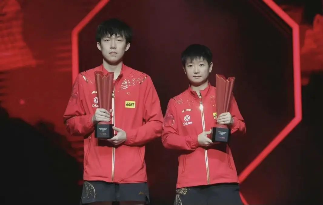 中国队巴黎周期4位大腿孙颖莎王楚钦罕见表白你怎么看