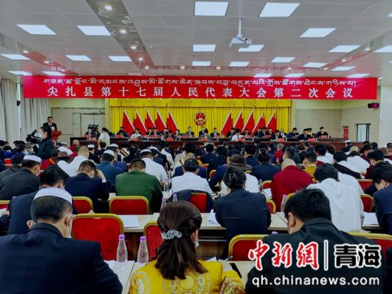 尖扎两会好声音：青山常在、绿水长流、空气常新画卷正徐徐展开休闲区蓝鸢梦想 - Www.slyday.coM