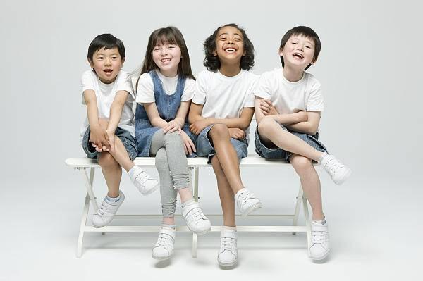 爱跷二郎腿的你每次都跷同一条腿真的可能假性腿短