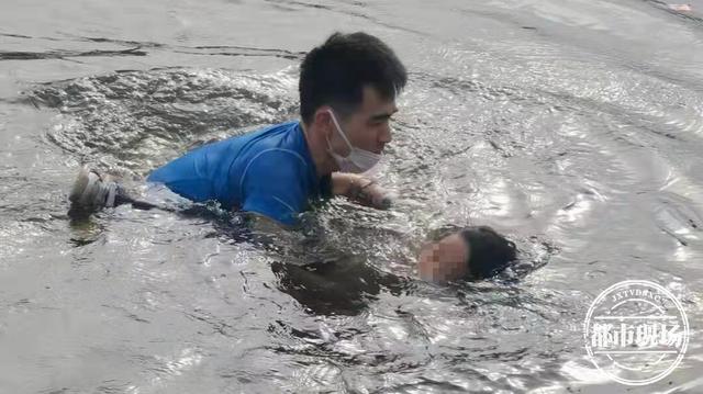 突发！抚州！5岁男童公园落水，危急时刻他挺身而出休闲区蓝鸢梦想 - Www.slyday.coM